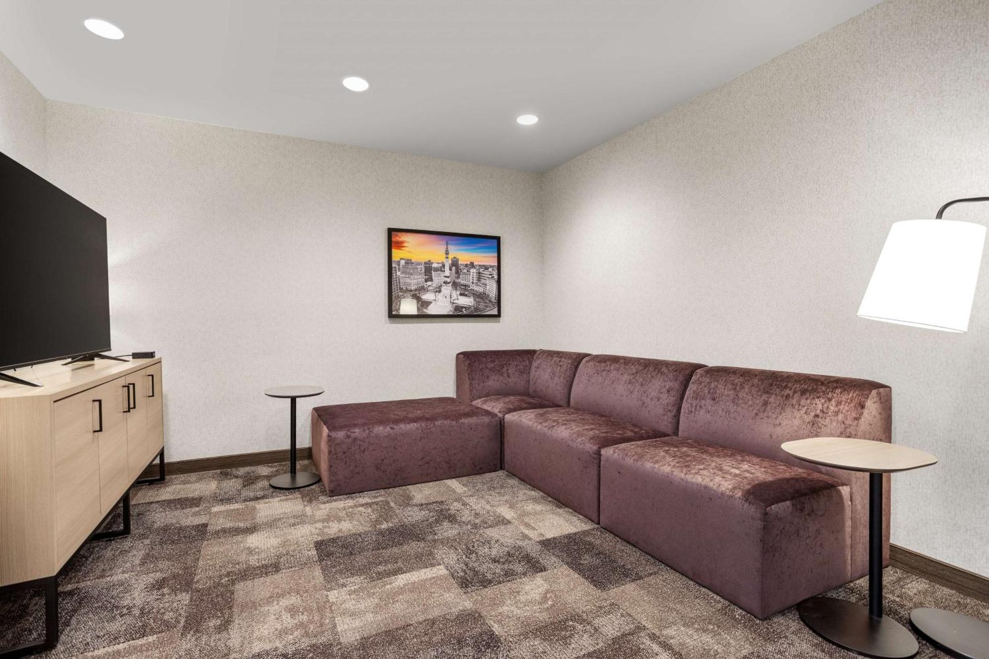 Home2 Suites By Hilton Indianapolis North At Intech Park Exterior foto